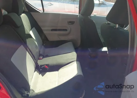 2013 Toyota Prius C Two из США, поврежденный, VIN JTDKDTB36D1048933